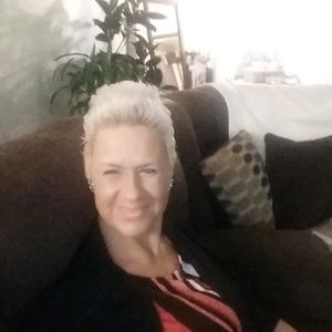 Meet your Posher, Alisa